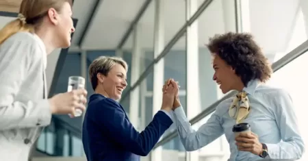 Ambiente Inspirador Home Office: O Que Ter na Mesa